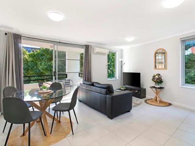 An Investment Opportunity for a 51 Square Metre, Serviced Apartment with Secure Parking