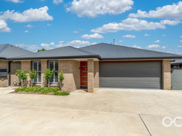 An investor's dream of modern, low upkeep living with a secure return of $540 per week locked in until mid 2027