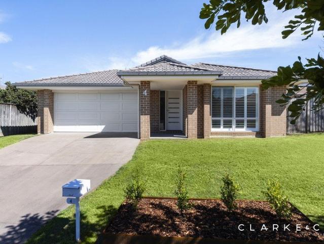 AN INVITING FAMILY HOME WITH ROOM TO RELAX!
