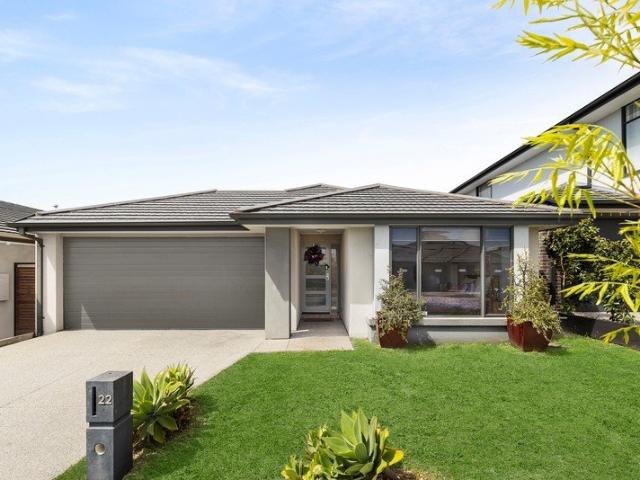 An Inviting Home for Modern Family Living