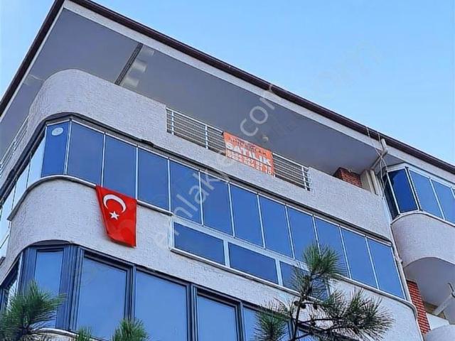 Anıl Emlaktan Atatürk Caddesinde 2+1 Masrafsız Daire