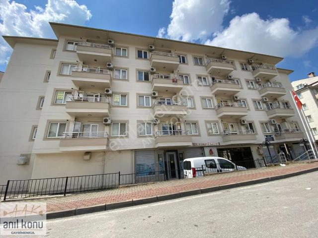 Anıl Konu'dan Görükle Hilton 3'de Eşyalı 2+1 Satılık Daire