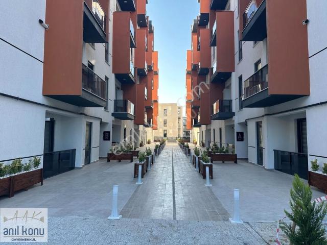 Anıl Konu'dan Maverada Manzaralı 2+1 Eşyalı Satılık Daire