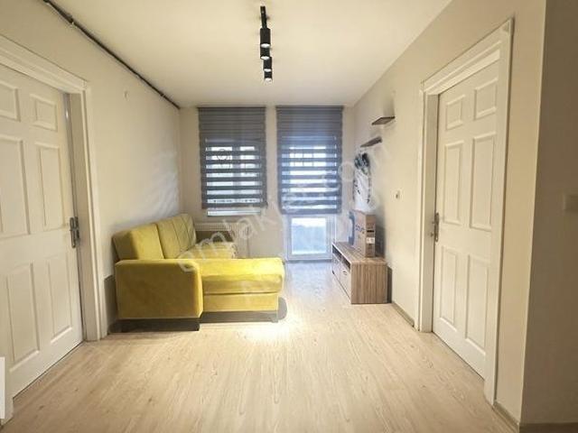 Anıl Konu'dan Trio'ya Yakın Site İçi Kiralık 2+1 Eşyalı Daire