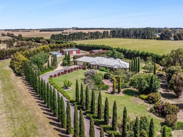 An Outstanding Country Estate