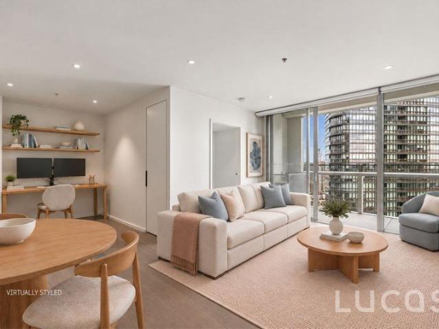AN OVERSIZED HIGH RISE RETREAT ABOVE VICTORIA HARBOUR