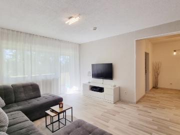 Anmietung nur mit WBS Großzügige 3 Zimmer Wohnung mit Balkon im Dachgeschoss!