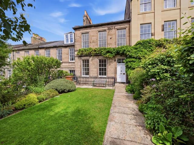 Ann Street, Edinburgh, EH4 6 bed house to rent £5,000 pcm £1,154 pw
