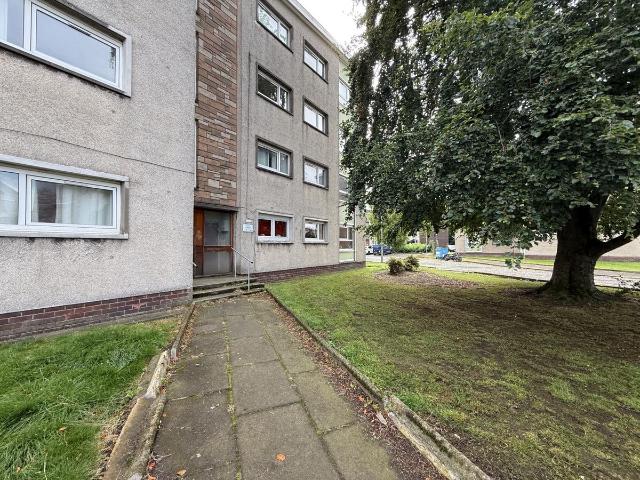 Ann Street, Hamilton ML3, 1 bed flat to rent, £795 pcm | PrimeLocation