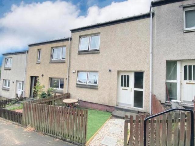 Annan Court, Hallglen, Falkirk FK1, 2 bed terraced house to rent, £895 pcm | PrimeLocation