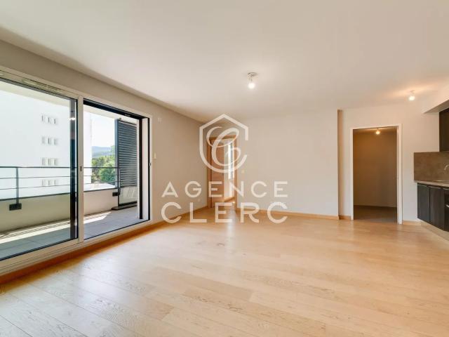 Annecy le Vieux, appartement type 3 proche du lac 62m² Annecy le Vieux