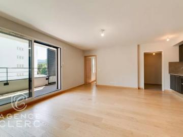 Annecy le Vieux, appartement type 3 proche du lac