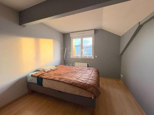 Annecy Seynod appartement de 89 m2 en rez de jardin