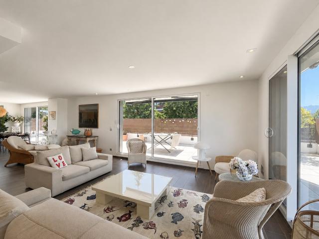 Annecy Triangle d'Or Attique d'exception et terrasse de 141. 154m² Annecy