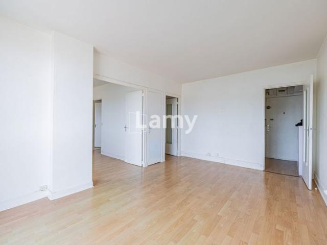 Annexe + Parking + Appartement