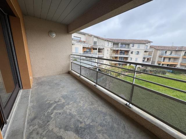 ANNEYRON T2 AVEC TERRASSE ET GARAGE 59.64 M2