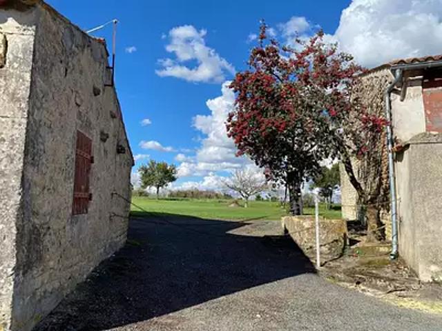 Annezay 17380 Achat / Vente maison 1 pièce t1 jardin