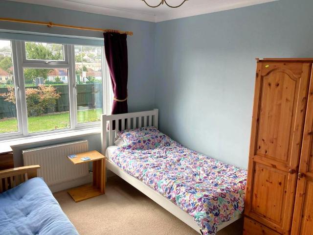 Anning Road, Lyme Regis, Dorset DT7 1 bed in a flat share to rent £550 pcm £127 pw