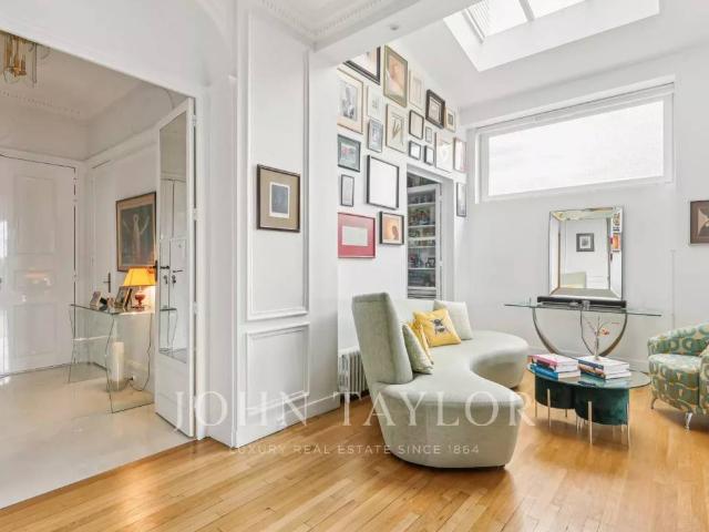 Annonce Location Appartement Paris 8ème Europe 75008, 5 Pièces ref:L0756PA