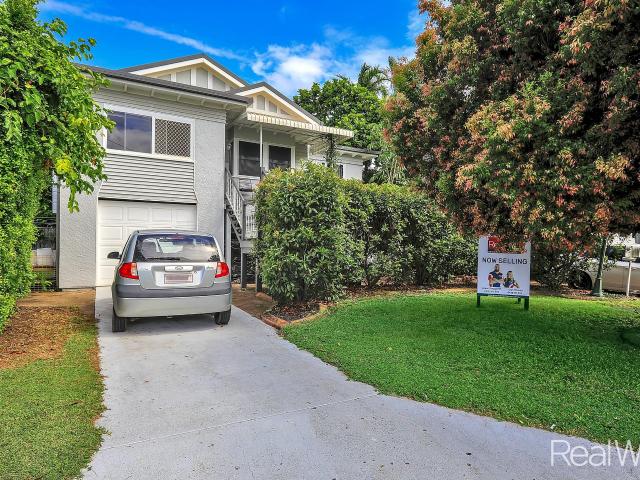 Another One SOLD By Bundaberg's Favourite Real Estate Team Brent Illingworth & Tylah Stinson!