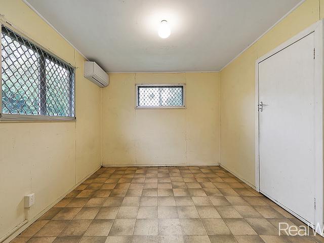 Another SOLD Off The Database By Exclusive Agents Adam Rayner & Isabelle Taylor!