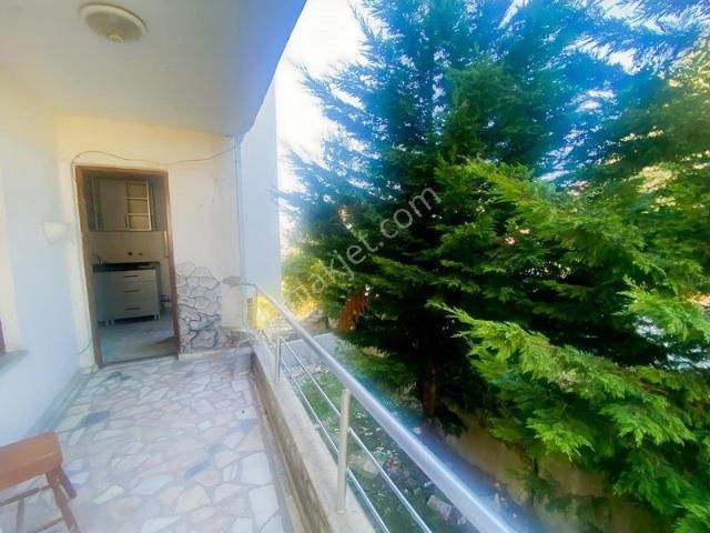 Anayol Üzerinde Deniz Ve Doğa Manzaralı 1.kat 2+1