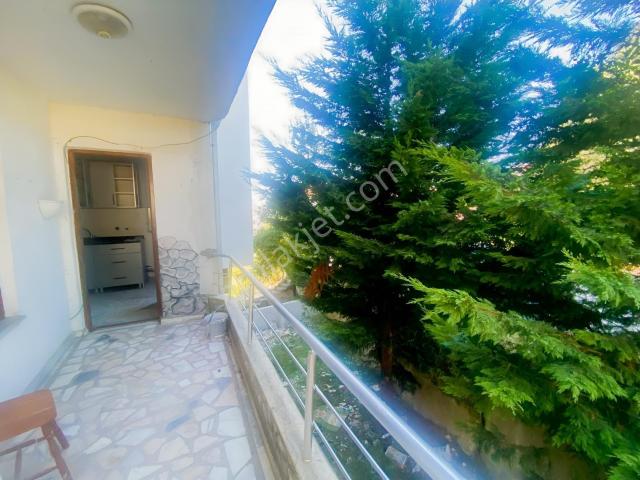 Anayola Ve Denize Sıfır Yüksek Giriş Daire