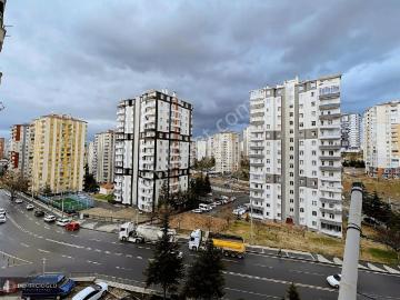 Anayurt Meydanda/ Güney Cepheli / Önü Açık 3+1