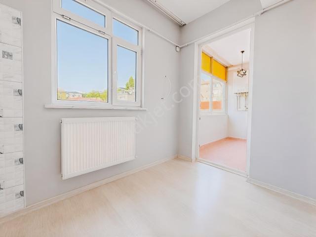 Ana Caddeye Yürüme Mesafesinde Geniş Kullanımlı 150 M²3+1 Daire