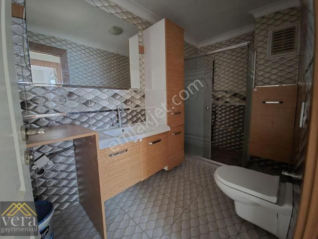 Ana Cadde Üzeri 9. Kat Full Teras Balkonlu 3+1 Sitede Kiralık