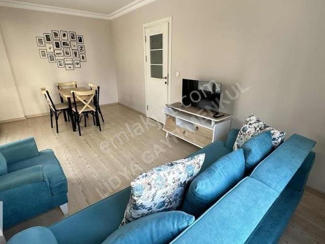 Ana Cadde Üzeri Kullanımlı Modern Eşyalı Geniş 2+1