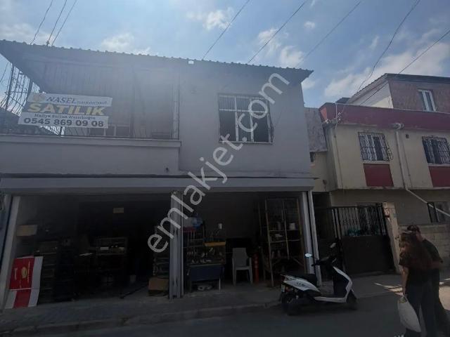 Ana Cadde Üzerinde 2 Dükkan 1 Ev