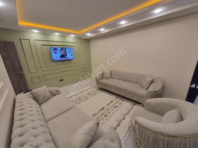 Ana Cadde Yürüme Mesafesinde 2+1 Full Eşyalı Daire
