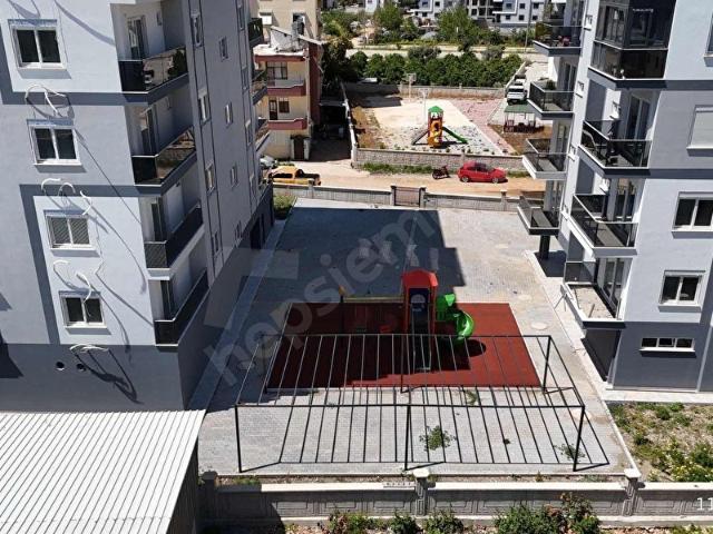 ANA YOL KENARINDA KİRALIK SIFIR GENİŞ 1+1 DAİRELER