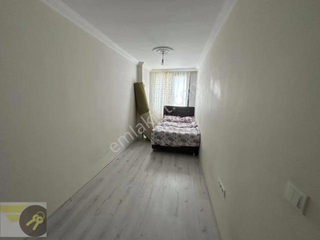 Ana Yol Üzeri Merkezi Konum 1+1 60m2 4.kat Eşyalı Kiralık