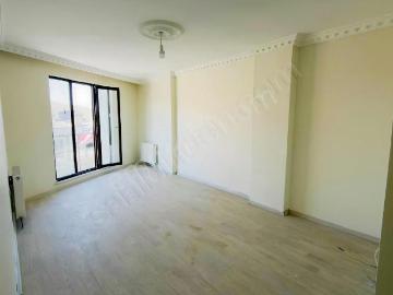 Anadolu Mahallesi Salıpazarında Kiralık 2+1 85 M² Ara Kat Daire