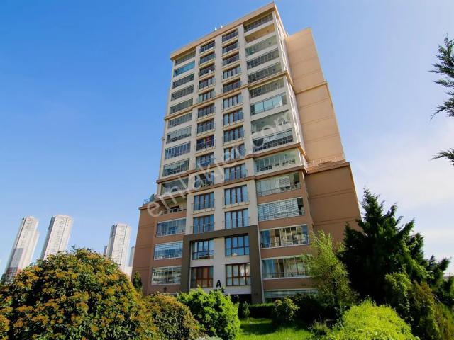 Anadolu Bulvarı Ege Metropark Konutları 'nda Kiralık 3+1 Daire