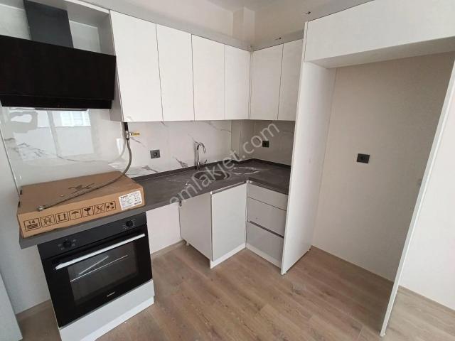 Anadolu Cad. Yakını Sıfır Lüks 1+1 Daire 45m² Krediye Uygun