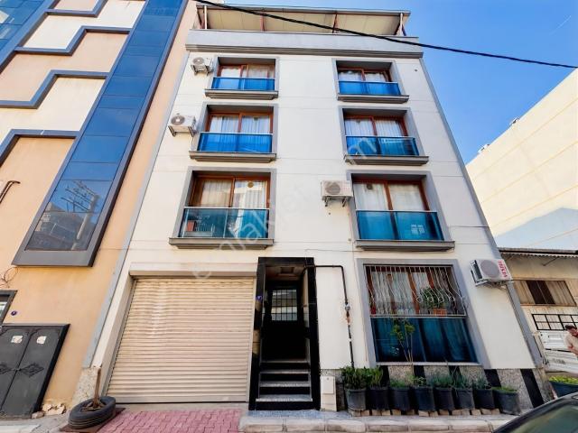Anadolu Caddesinde Merkezi Konumda Eşyalı 1+1 Kiralık Daire