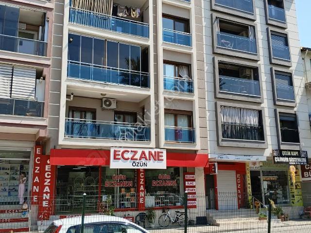 Anadolu Caddesine Paralel Ara Kat Daire