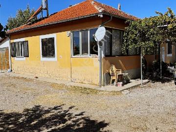 Anadolu Emlak Tan Tuzhisarda 17300 Metre Bakımlı Evli Bağ