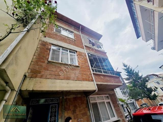 Anadolu Gayrimenkul Selimiye Mahallesi Kiralık 2+1 Daire