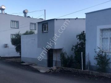 Anadolu Gayrimenkulden Diş Hastanesi Yanında Satılık Müstakil Ev