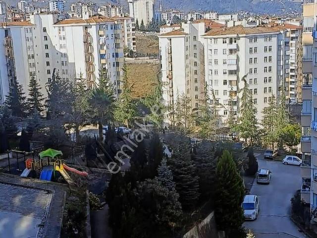Anadolu Gm.'den Şahincilide Yenilenmiş 145 M² 3+1 Site Dairesi