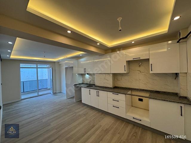 ANADOLU ÜNİV.CUMA KAPISI MANZARALI SATILIK LÜKS 1+1 DAİRE