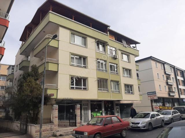 Anadolu'dan Çarşı Merkezi 3+1 2.kat 145m' Kombili Yalıtımlı