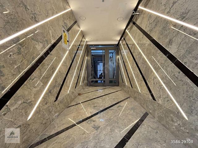 ANADOLUDAN BAHÇELİEVLER DE 1+1 KATTA YENİ