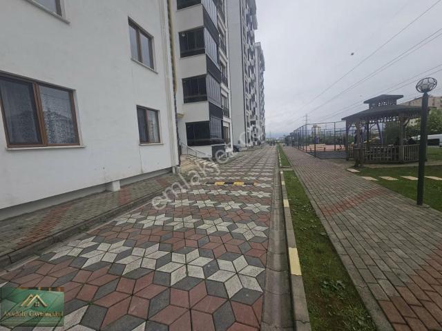 Anadolu'dan Cumhuriyet Mahallesi'nde Satılık 3+1 Site Dairesi