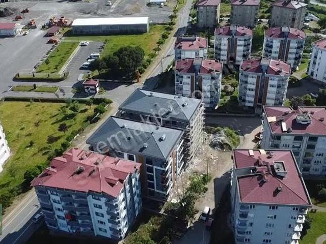 Anadolu'dan Efirli De Satılık Denize Yakın 2+1