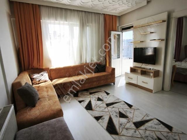 Anadolumdan Tram Vay Üzeri Klimalı Full Eşyalı Kiralık 2+0 Daire